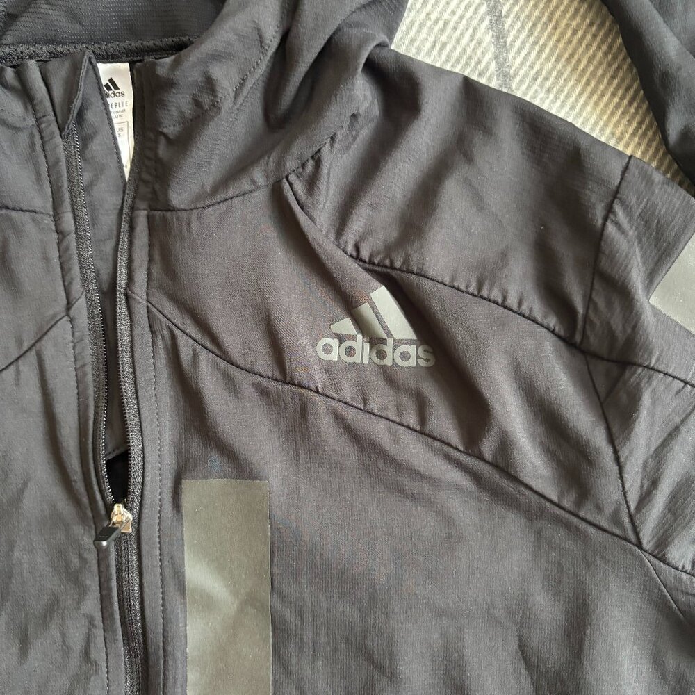 Adidas PrimeBlue Light Hooded Jacket Mens Small